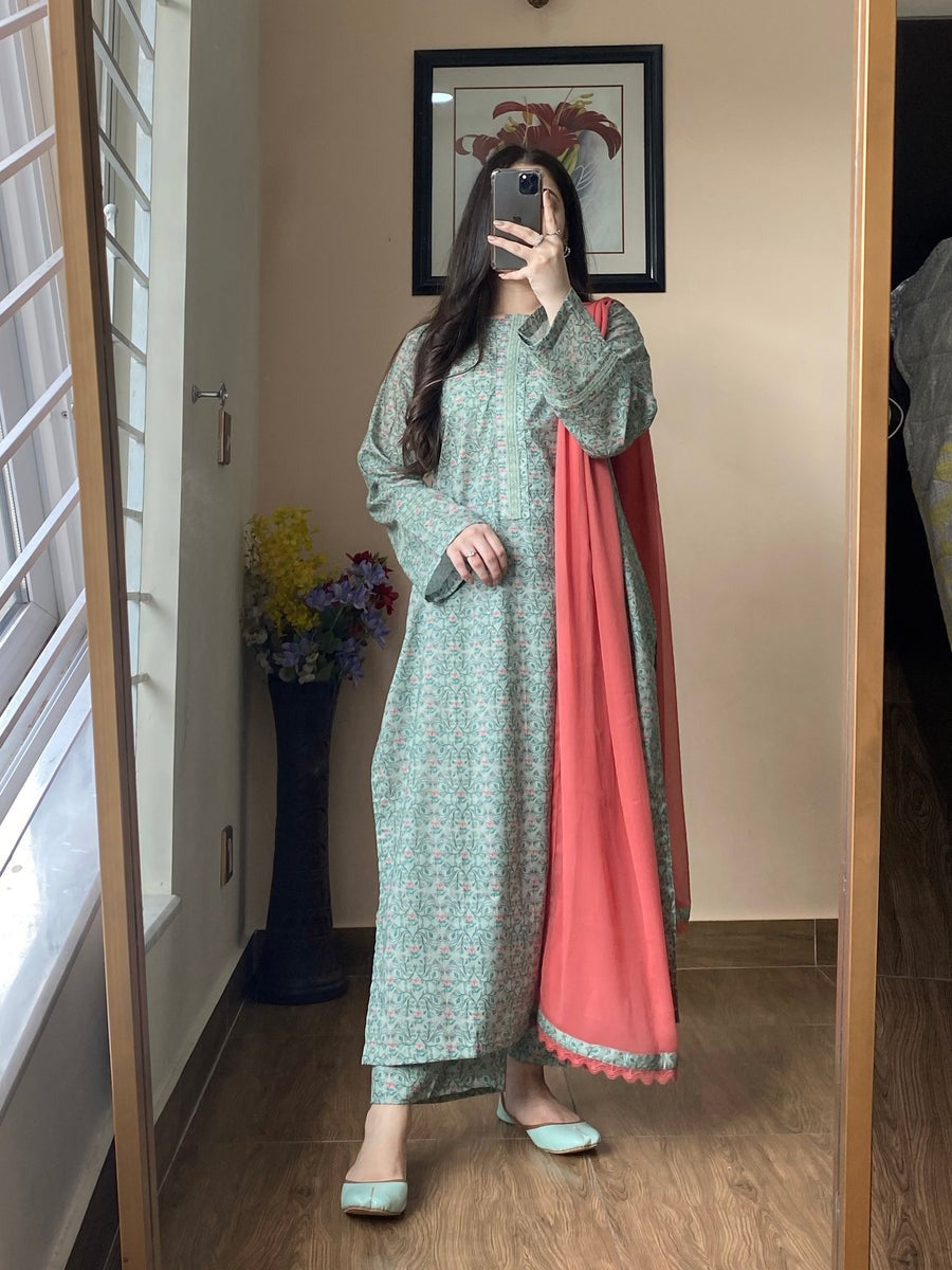 3 Piece - Lawn Printed Cambridge Blue Dress 055