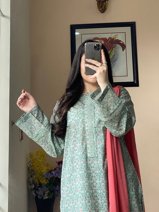 3 Piece - Lawn Printed Cambridge Blue Dress 055